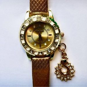 NEW Crystal Gold Watch with pendant